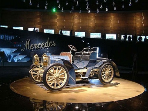  Mercedes-Benz   (10 )