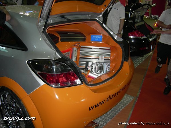 Expo 2006 Tuning Show -    (64 )