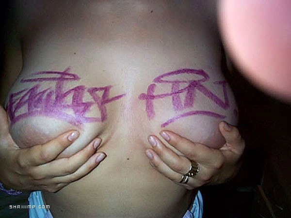   Body Art Graffiti (28 )