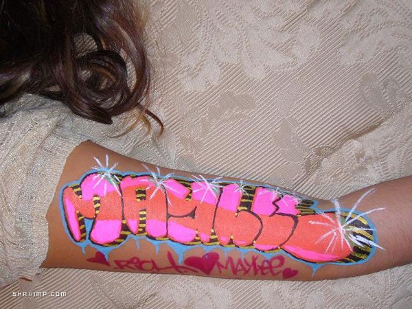   Body Art Graffiti (28 )