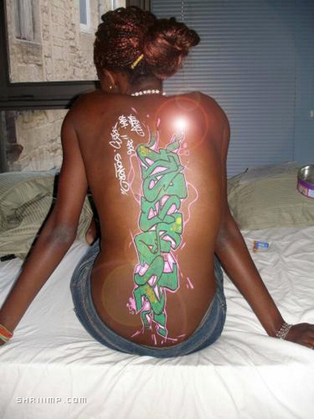   Body Art Graffiti (28 )