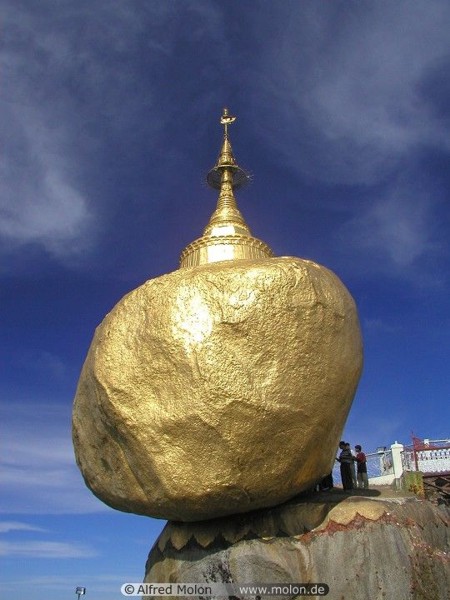 Golden Rock.  ! (9 )