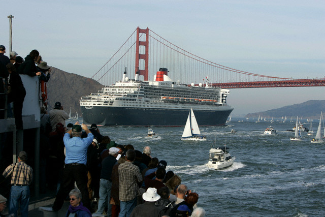    Queen Mary II   - (7 )