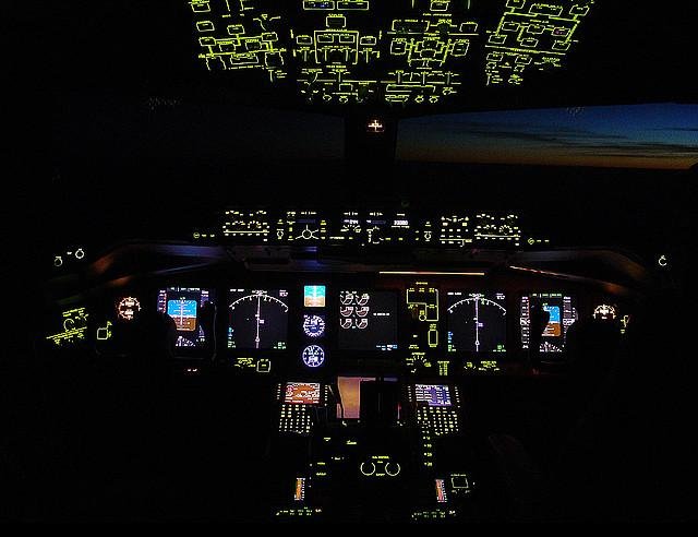    Boeing - ! (13 )