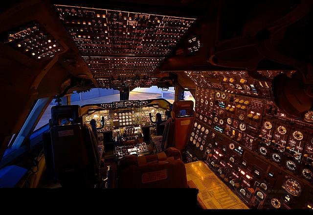    Boeing - ! (13 )