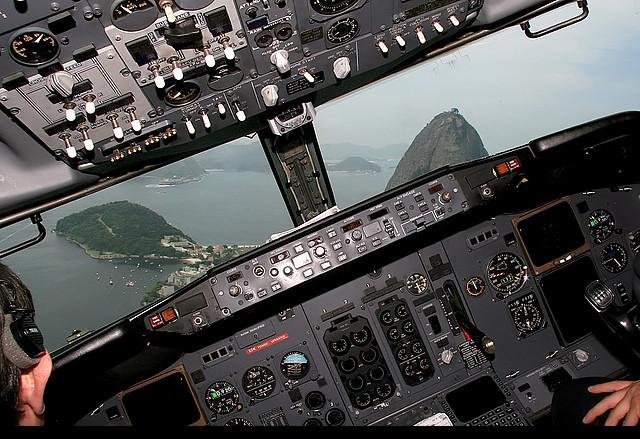    Boeing - ! (13 )