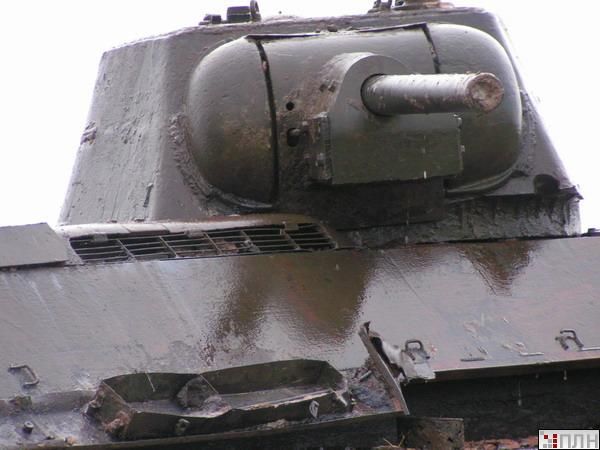  T-34 (9 )