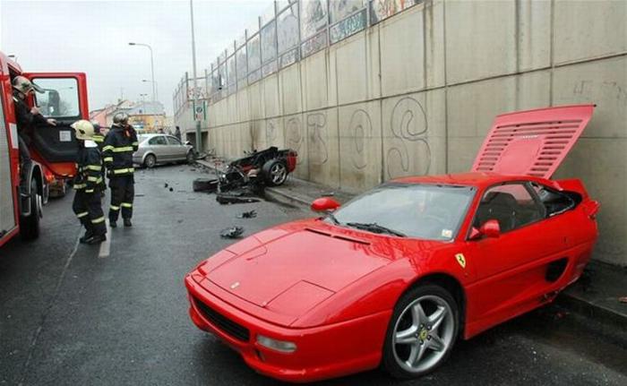     Ferrari F355 (4 )