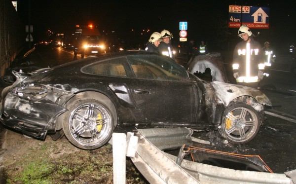 Lamborghini Gallardo  Porsche 911 (16 )