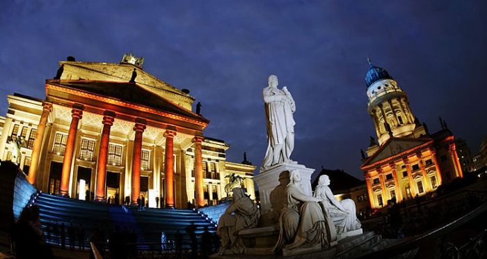 Фестиваль Света в Берлине (13 фото)