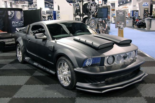   Mustang:) (3 )