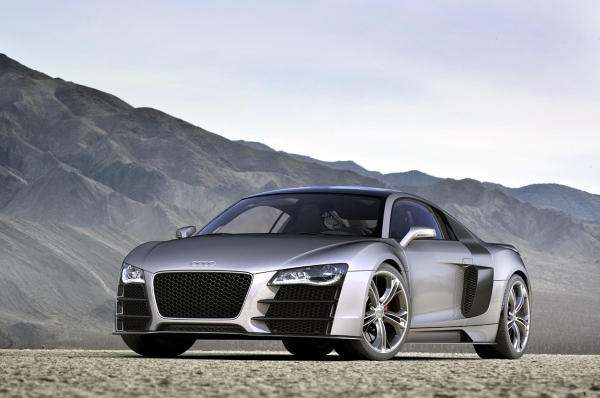   Audi R8   (9  + )