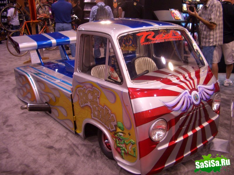 Невераятная выставка Sema 2008 (20 фото)
