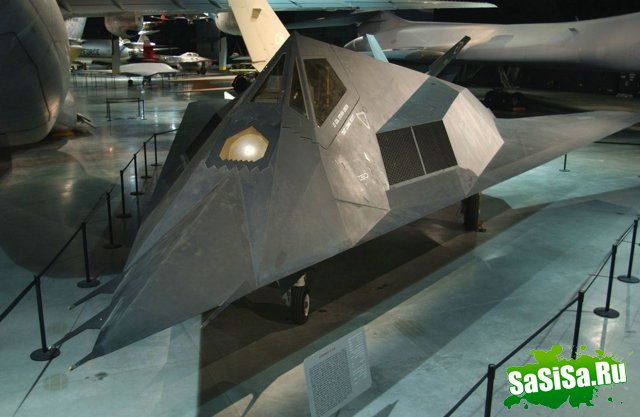  - F-117 Night Hawk (13 )