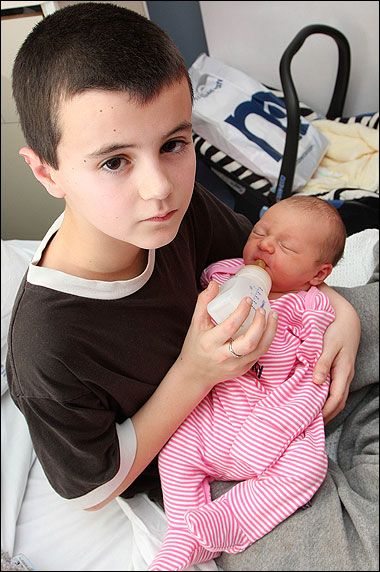 Самому молодому отцу в мире всего 13 лет (3 фото)
