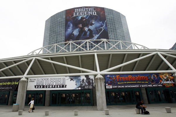 Игровая выставка E3 EXPO 2009 в Лос-Анджелесе (29 фото)