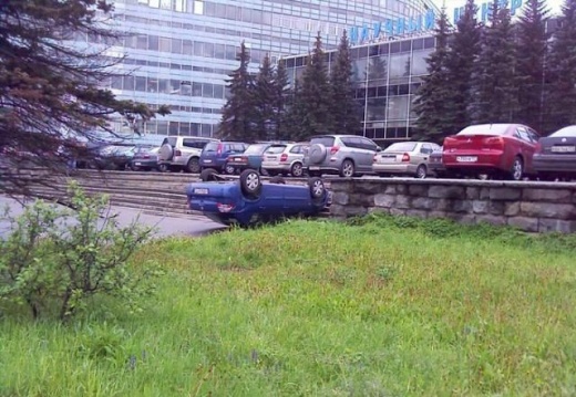Супер парковка! (4 фото)