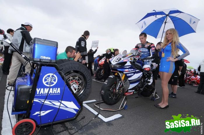  Yamaha Racing 2009 (46 )