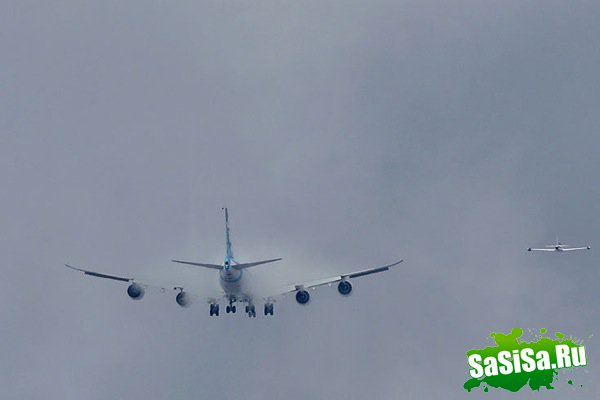     Boeing 747-8 Freighter (16 )