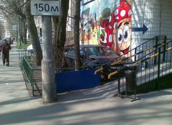 Мастер парковки (3 фото)