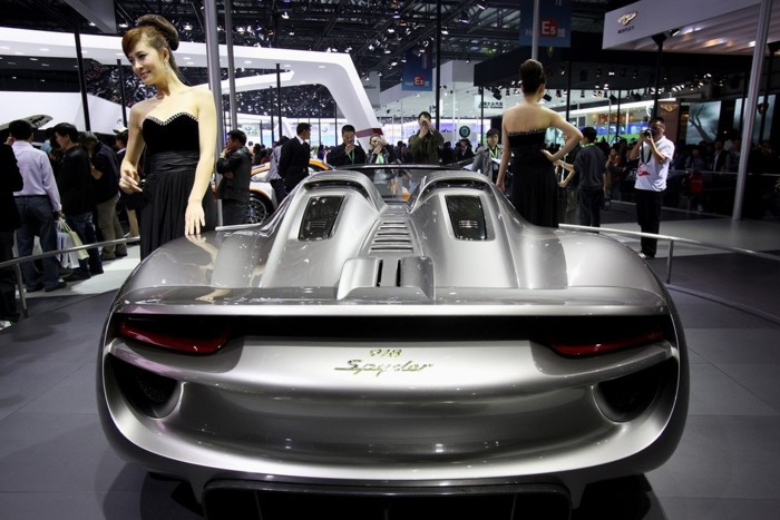  Auto China - 2010 (20 )