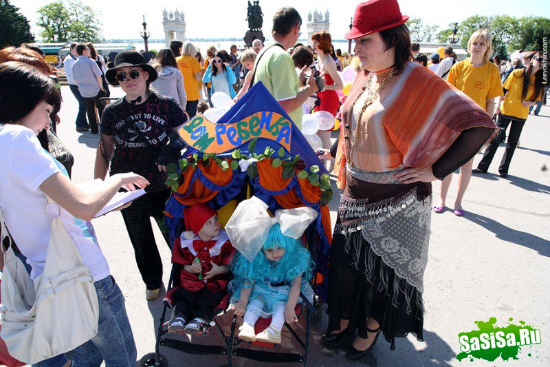 Парад детских колясок 2010 (38 фото)