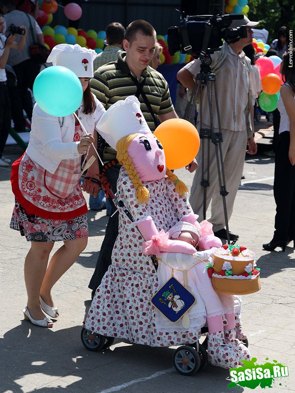 Парад детских колясок 2010 (38 фото)