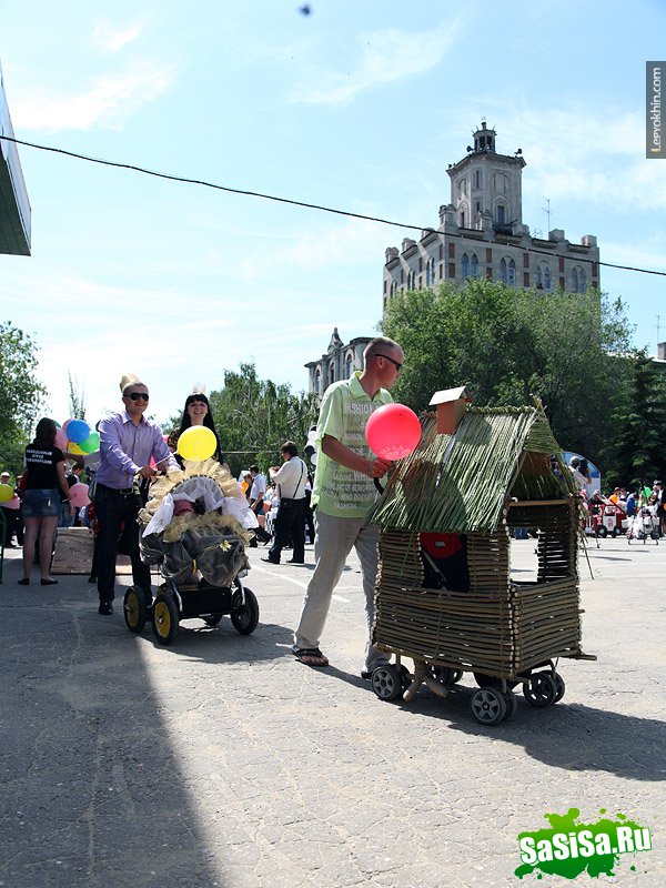 Парад детских колясок 2010 (38 фото)