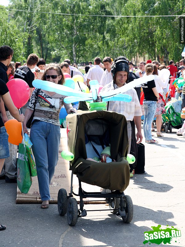 Парад детских колясок 2010 (38 фото)