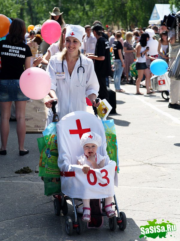 Парад детских колясок 2010 (38 фото)