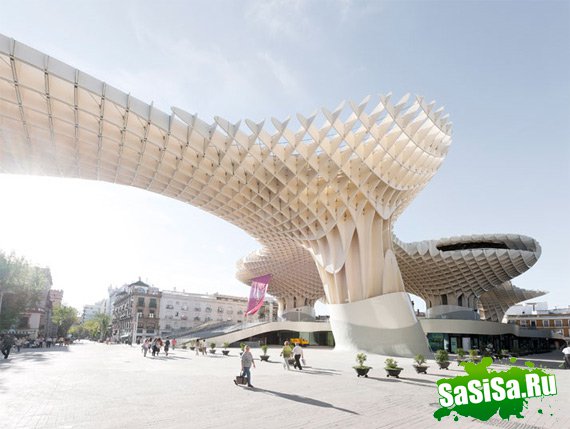 Metropol Parasol   (13 )