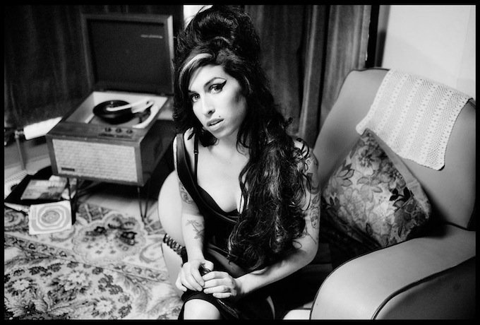   (Amy Winehouse) (17  + )