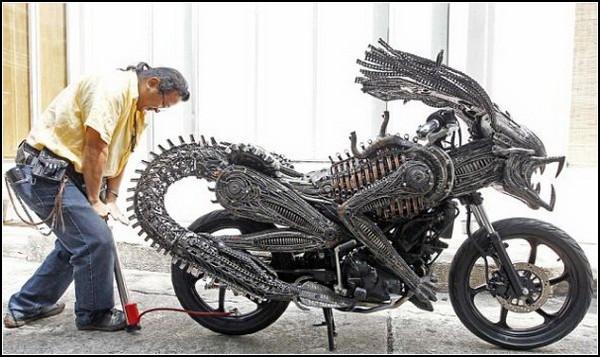 - Sci-fi Bike,    (3 )