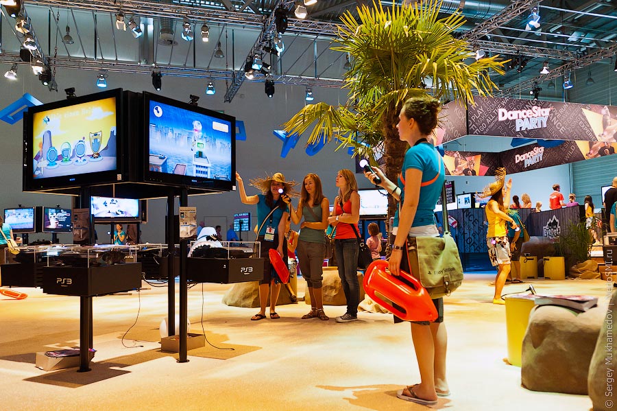 ������������ �������� Gamescom 2011 (27 ����)