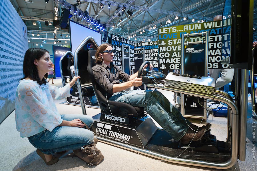 ������������ �������� Gamescom 2011 (27 ����)