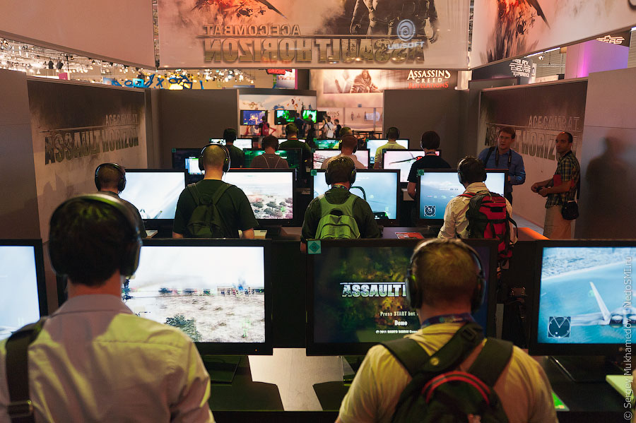 ������������ �������� Gamescom 2011 (27 ����)