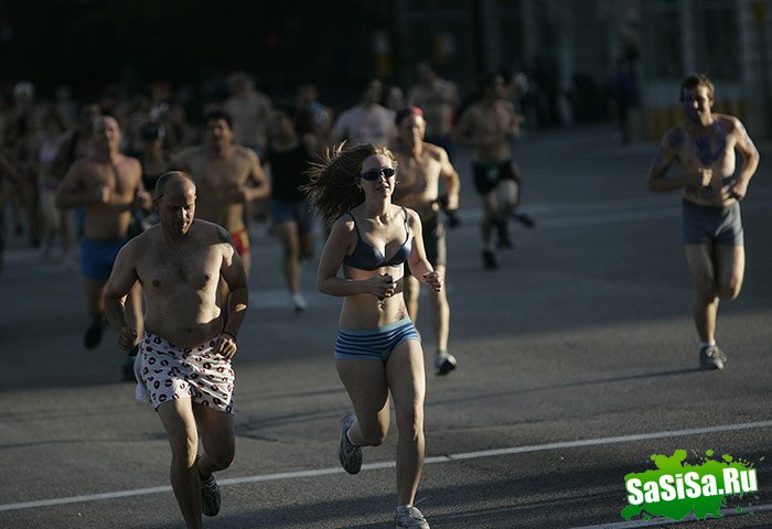  Undie Run    (12 )