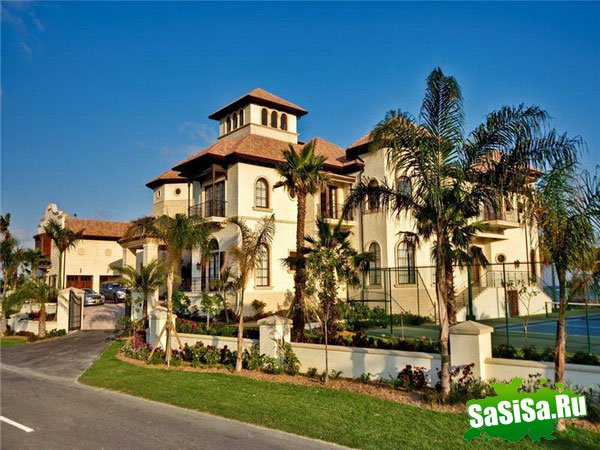  Castillo   (27 )
