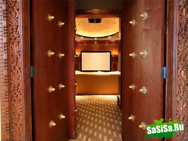  Castillo   (27 )