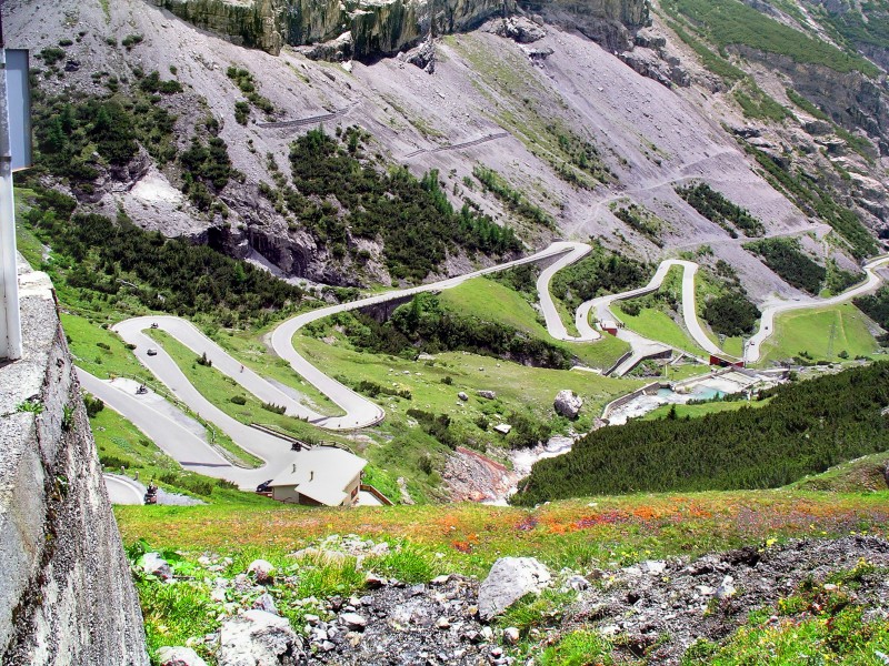 Дорога Stelvio Pass в Италии (4 фото)
