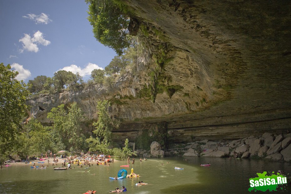   Hamilton Pool (15 )