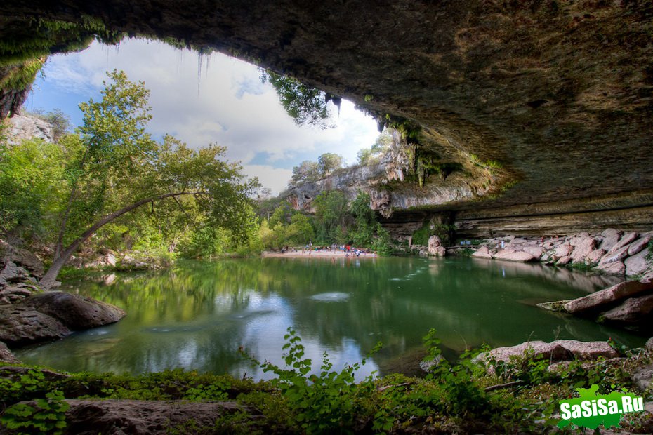   Hamilton Pool (15 )