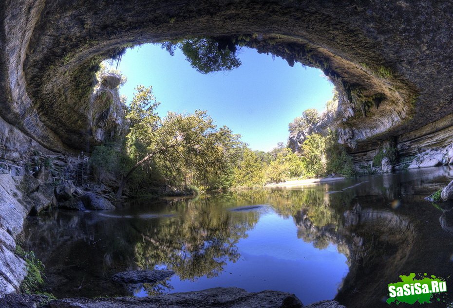   Hamilton Pool (15 )