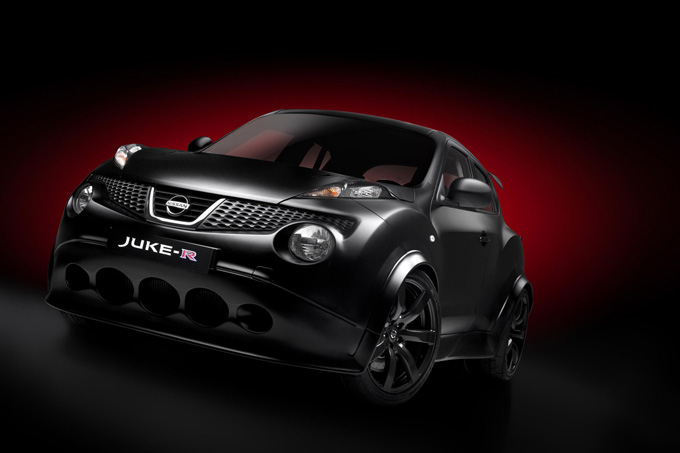  Nissan Juke-R (10 )