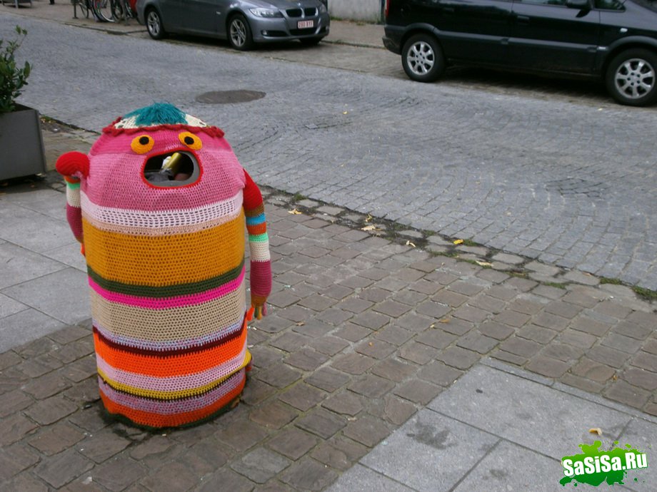 Urban knitting -   (17 )