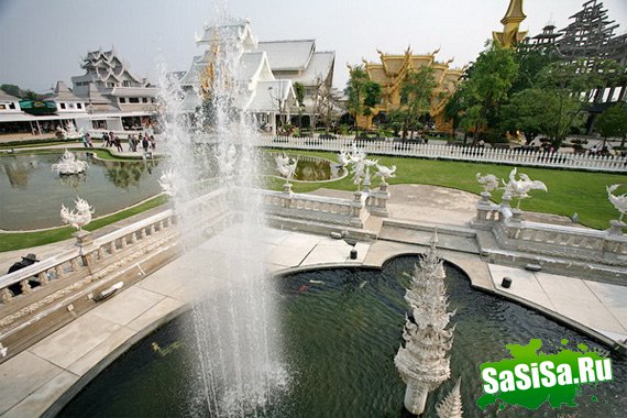   Wat Rong Khun (17 )