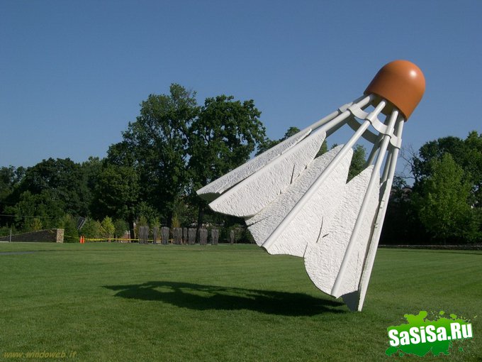   Claes Oldenburg (13 )