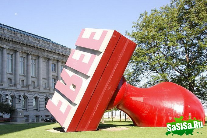   Claes Oldenburg (13 )