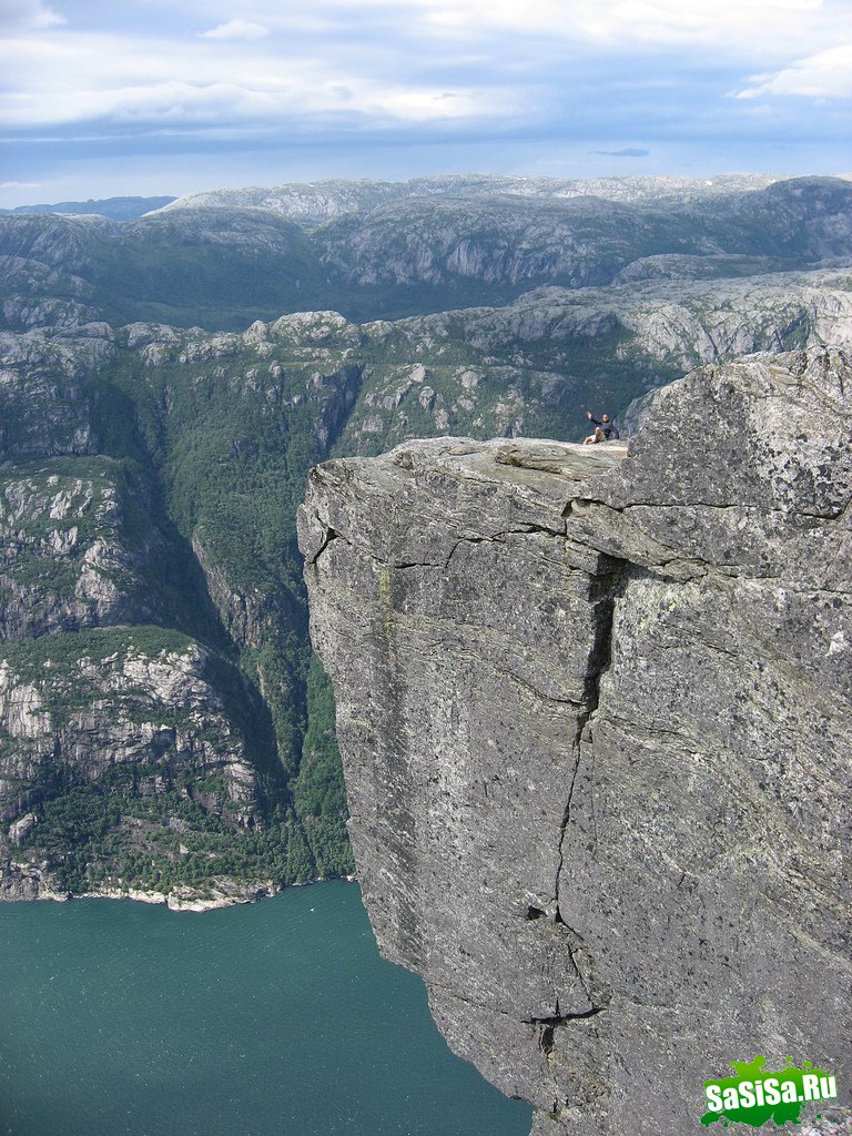   ,    (10 )
