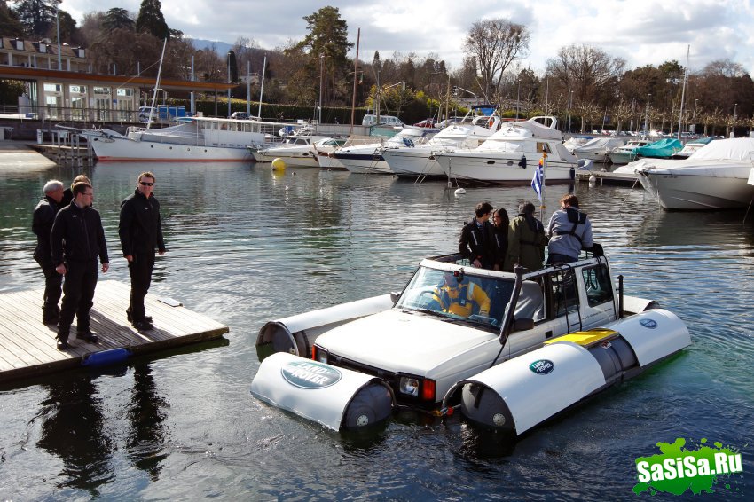   Land Rover Discovery (8 )